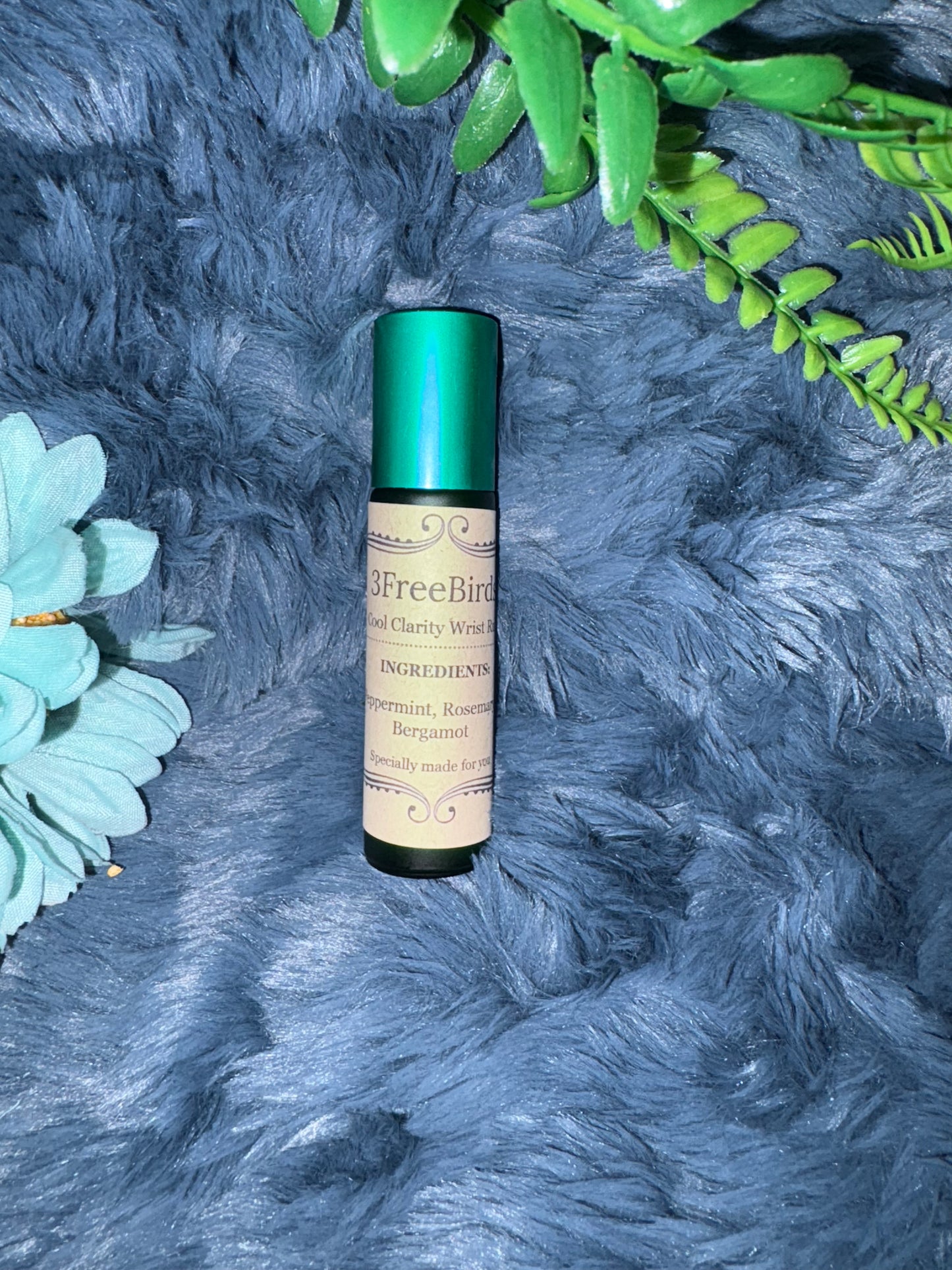 Cool clarity Wrist Rub